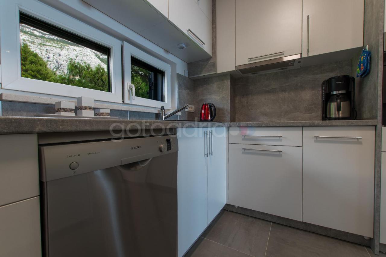 מאקרסקה Sea View Apartment Leana מראה חיצוני תמונה
