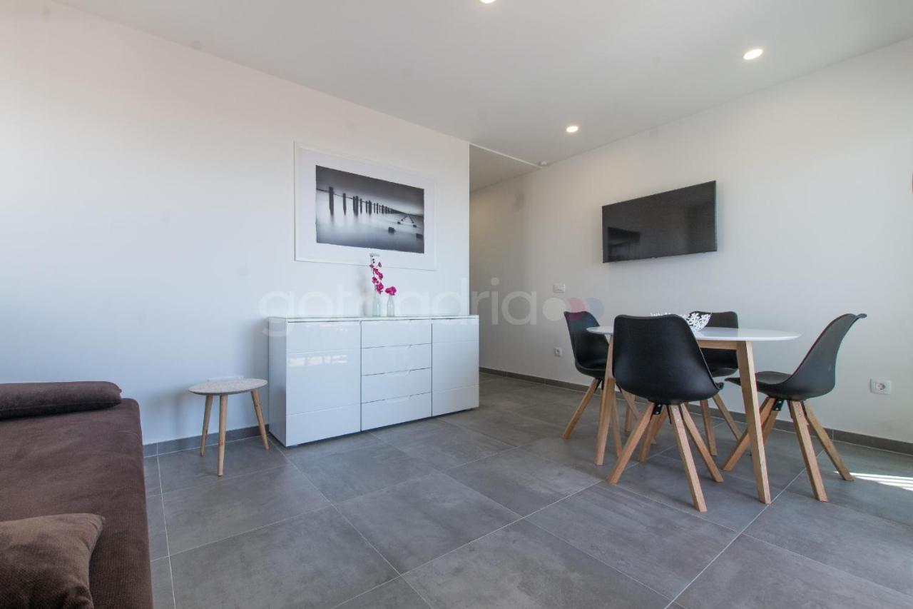 מאקרסקה Sea View Apartment Leana מראה חיצוני תמונה